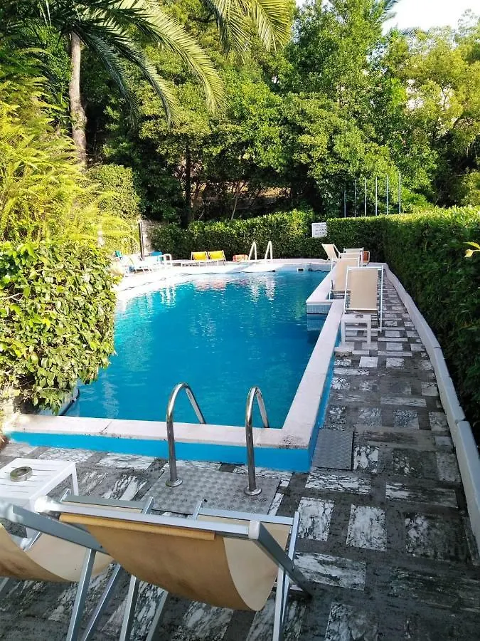Casa Wendy - Swimming Pool Parking And Wifi Apartment Rapallo